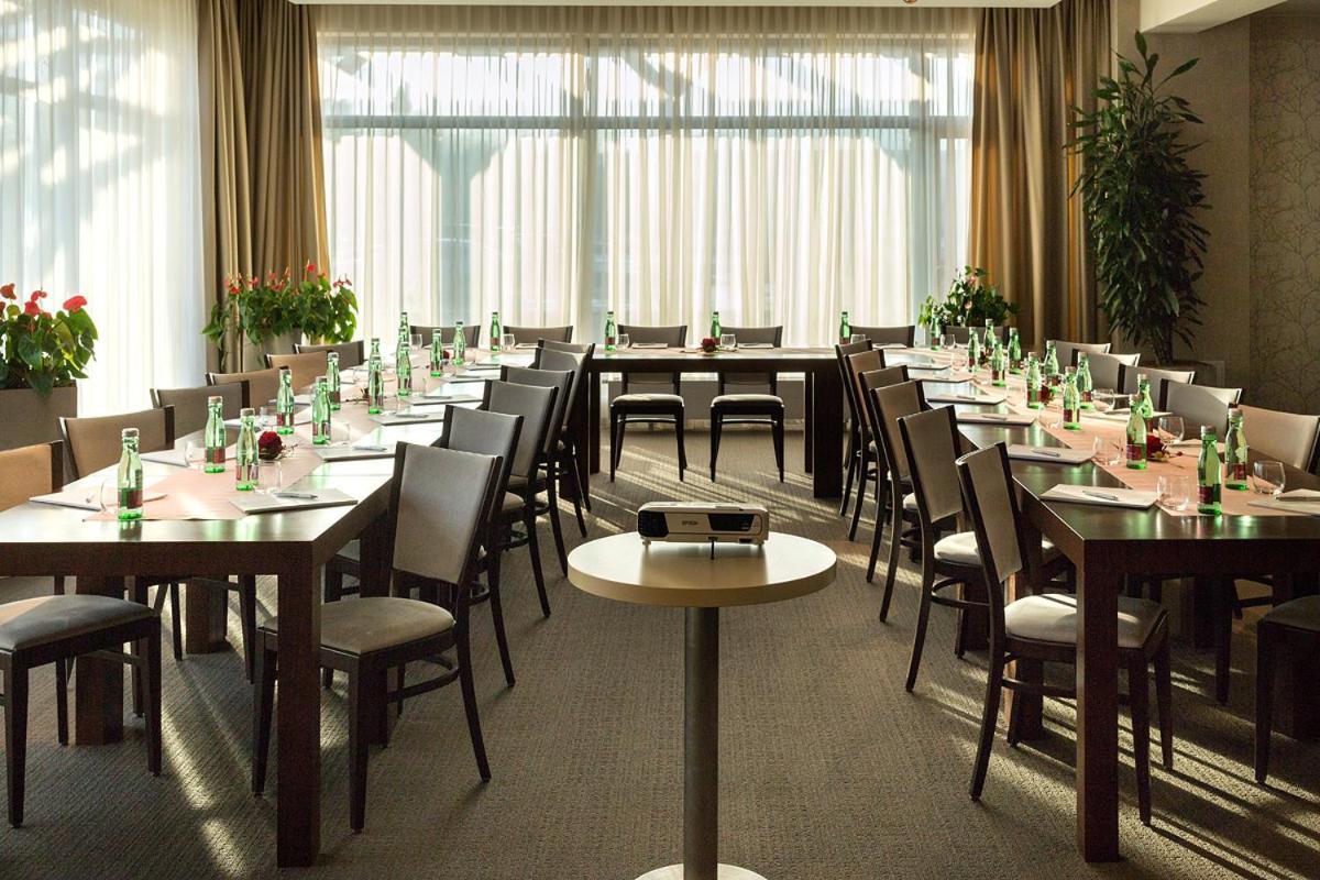 Wellness Hotel Abacie Nový Jičín エクステリア 写真